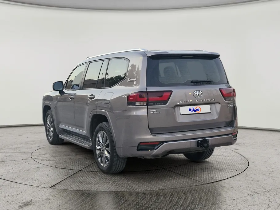 2022 Toyota Land Cruiser GXR3 