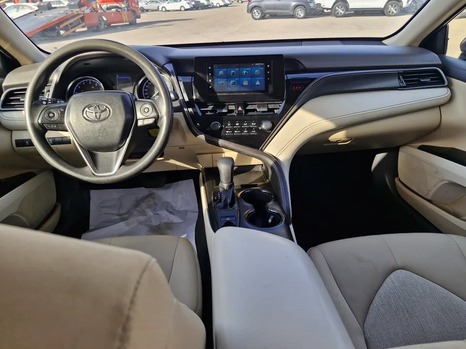 2023 Toyota Camry  LE 