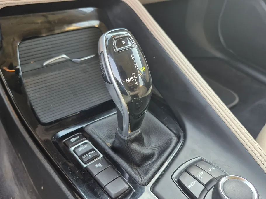 2022 BMW X Series 2 S Drive 20I 