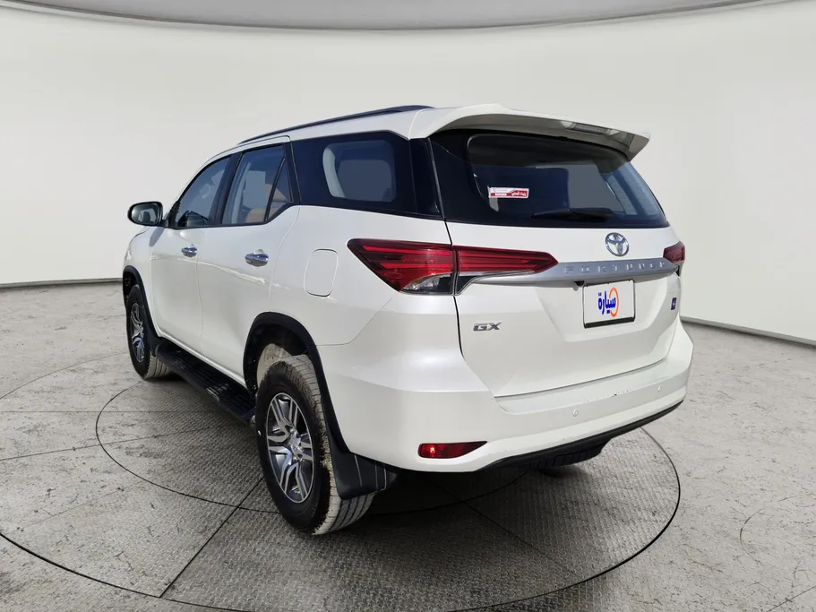 2022 Toyota Fortuner GX2 4x4 
