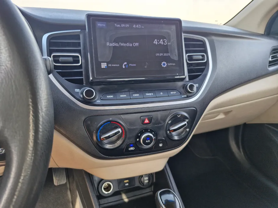 2021 Hyundai Accent Mid 