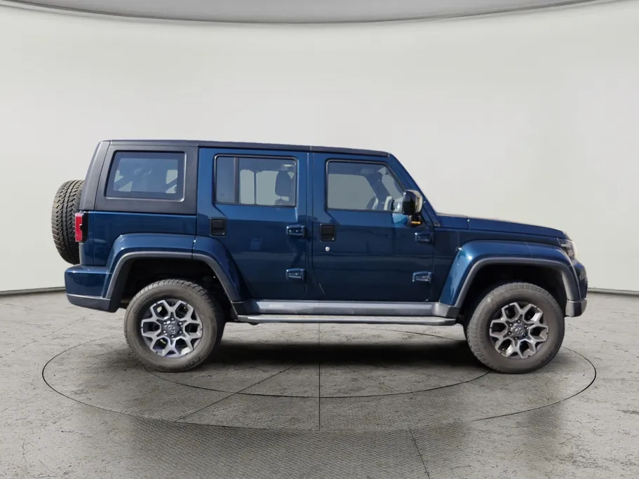بايك BJ40 C Luxury 2023 