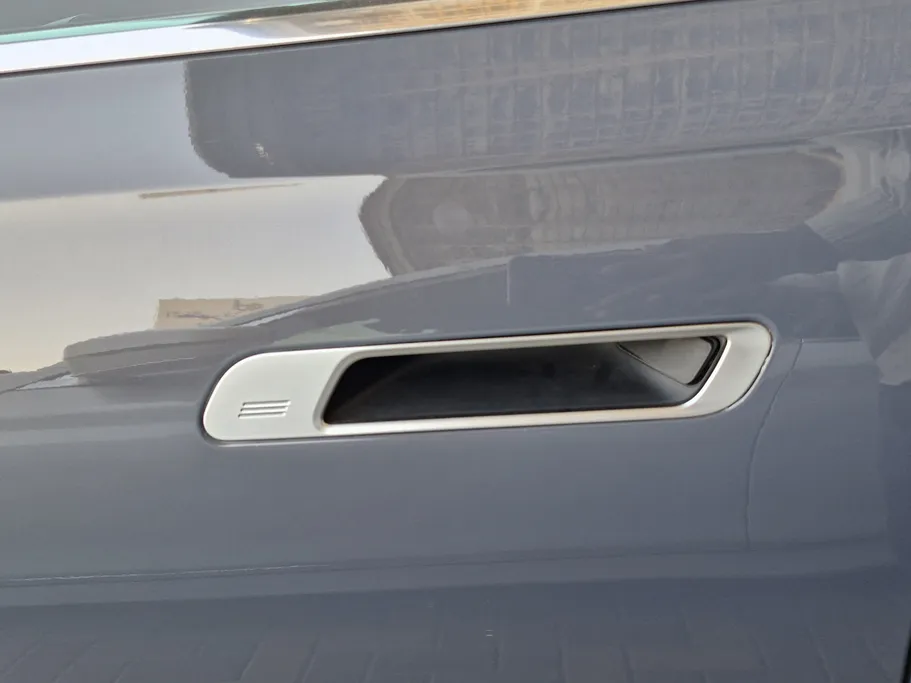 2023 BMW 7 Series 740 i 