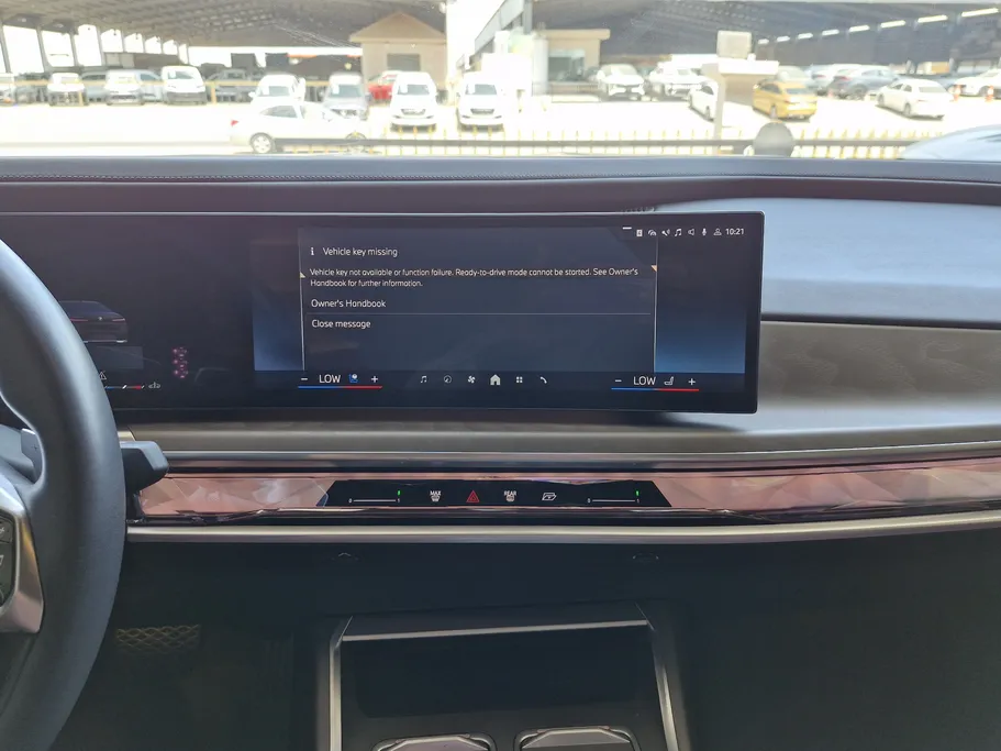 2023 BMW 7 Series 740 i 