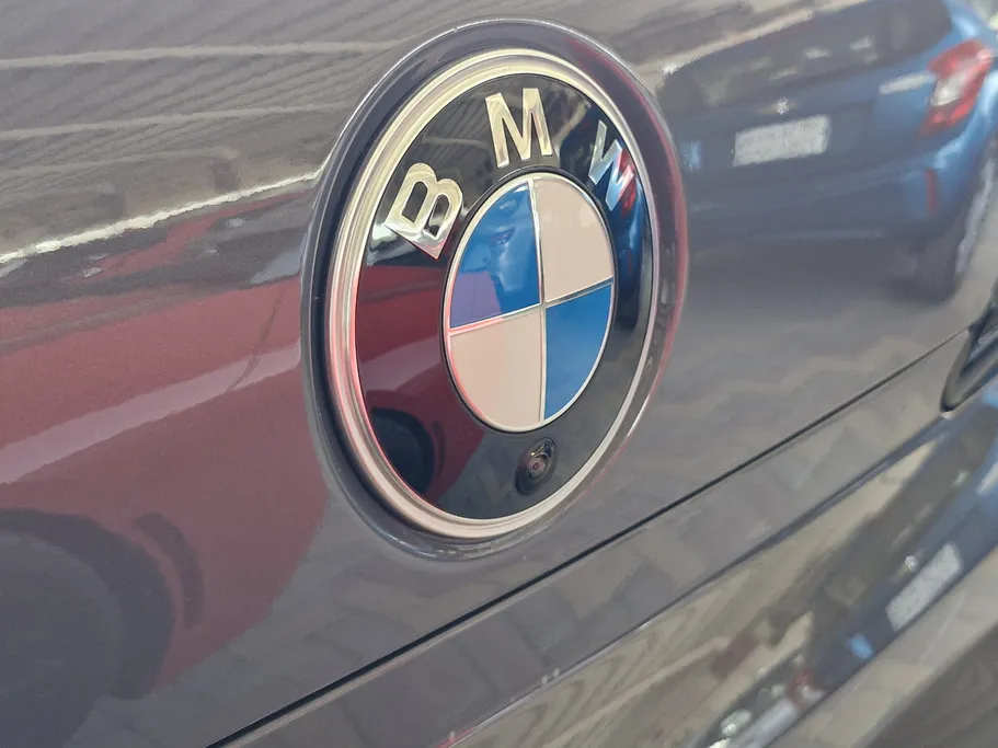 2023 BMW 7 Series 740 i 
