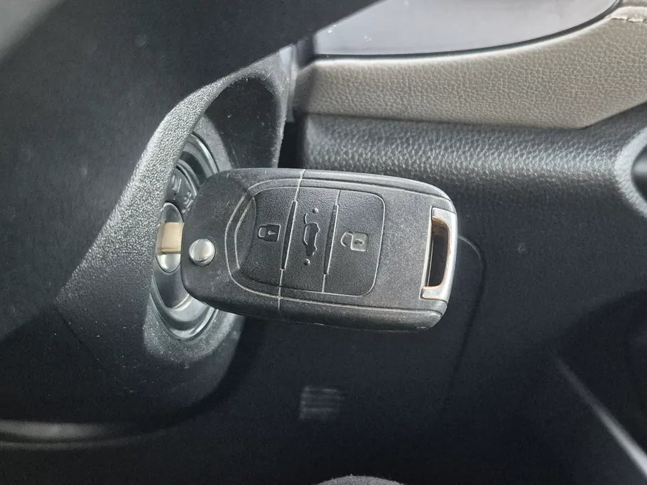 2023 Chevrolet Groove LT 