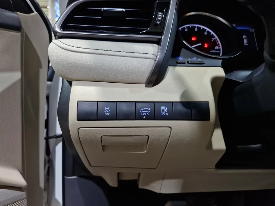 2023 Toyota Camry  LE 