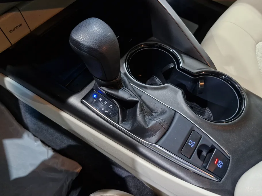 2023 Toyota Camry  LE 