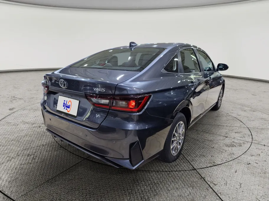 2023 Toyota Yaris  Y 