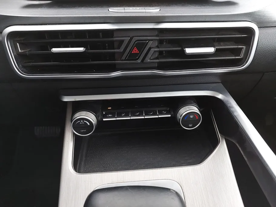 2023 Geely Coolray Basic GS 