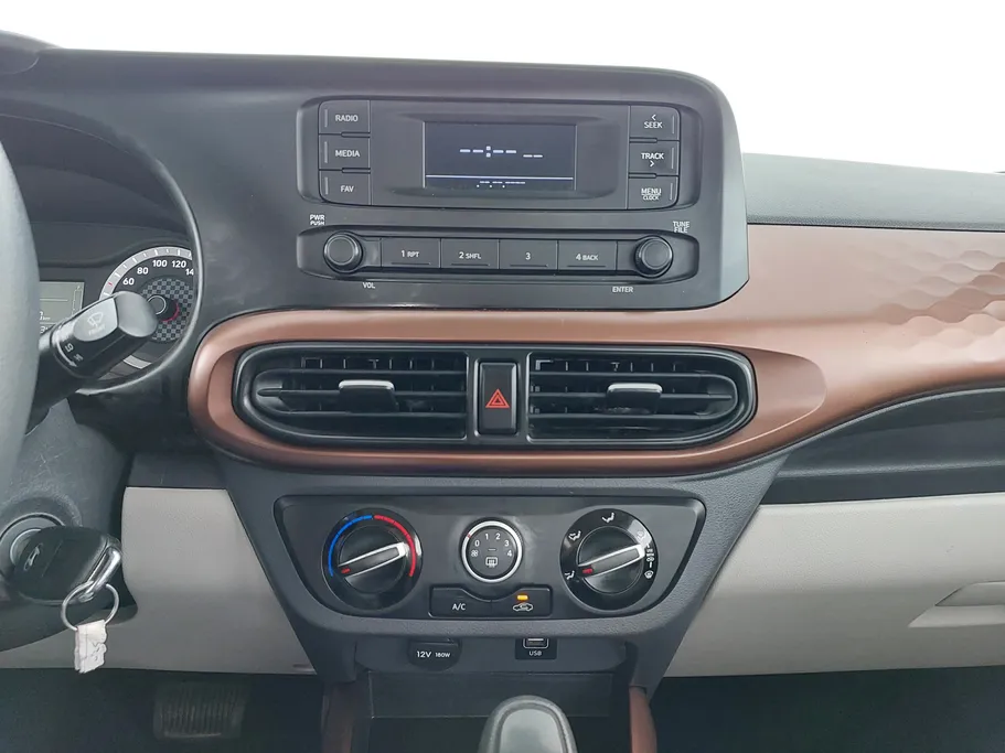 هيونداي Grand i10 فلييت 2023 
