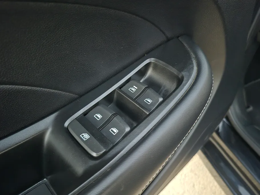 2022 MG 5 LUX 