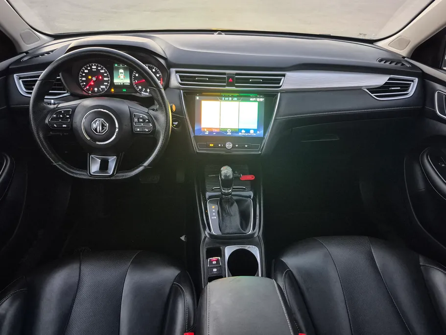 2022 MG 5 LUX 