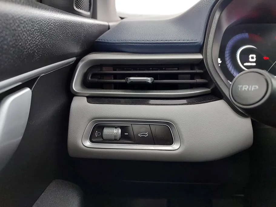 2023 Geely Emgrand GF 