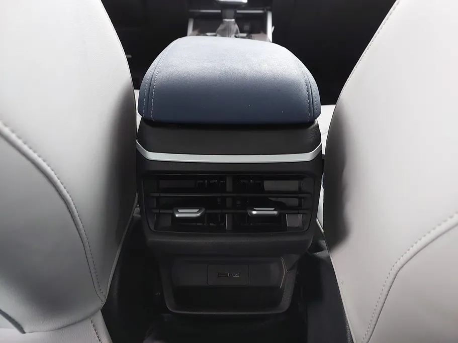 2023 Geely Emgrand GF 
