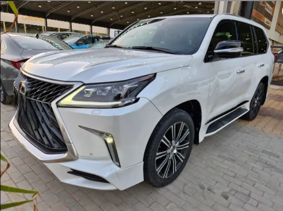 2018 Lexus LX 570 S 