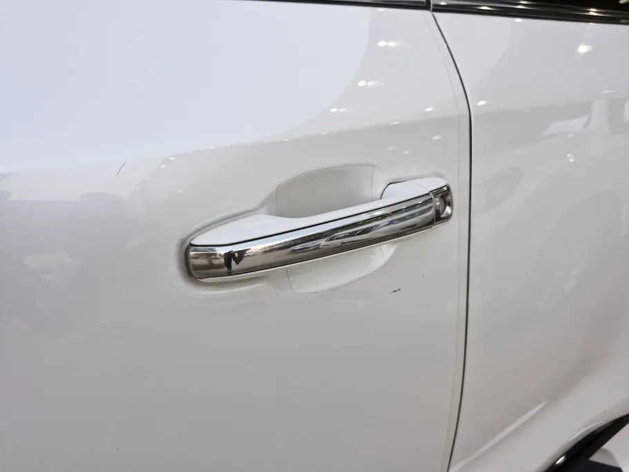 2018 Lexus LX 570 S 