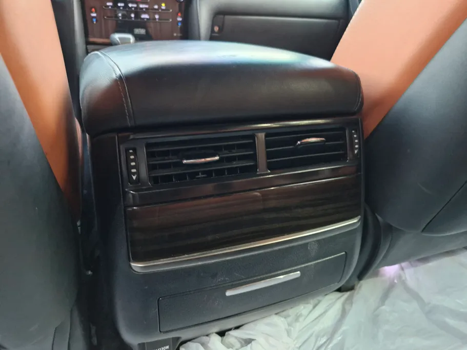 2018 Lexus LX 570 S 
