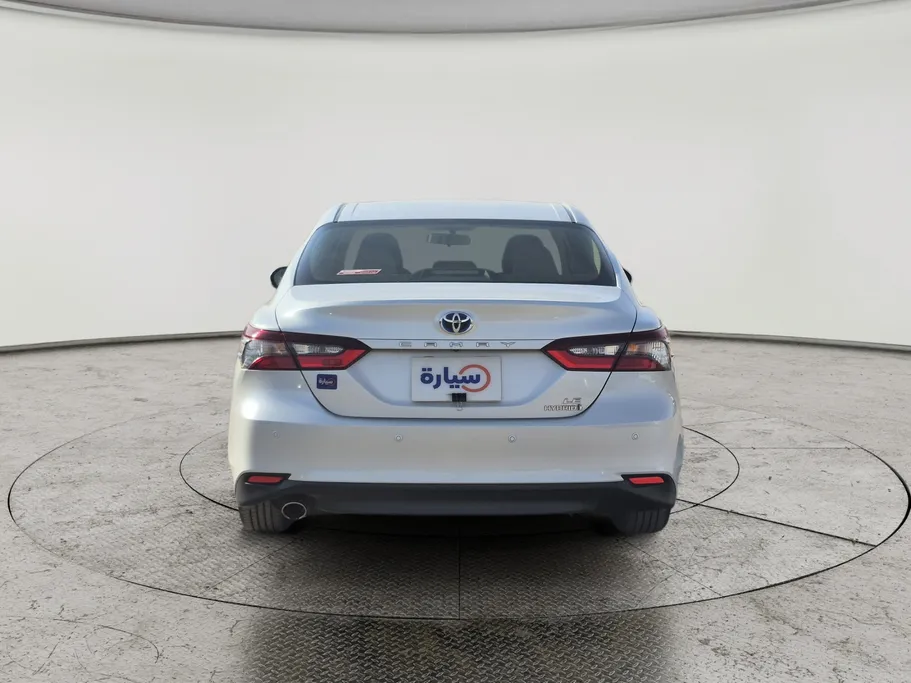 2022 Toyota Camry  LE HEV 