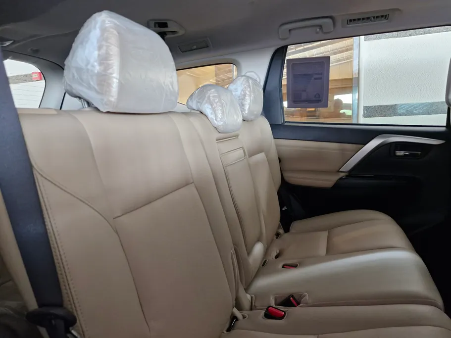 ميتسوبيشي  مونتيرو سبورت GLS-HL-Premium 2023 
