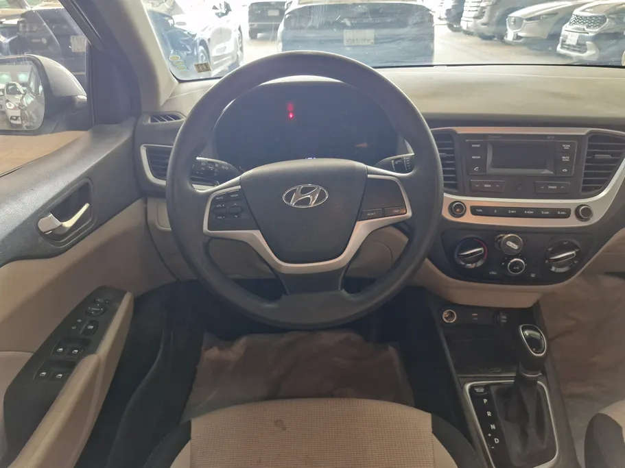 2022 Hyundai Accent Smart 