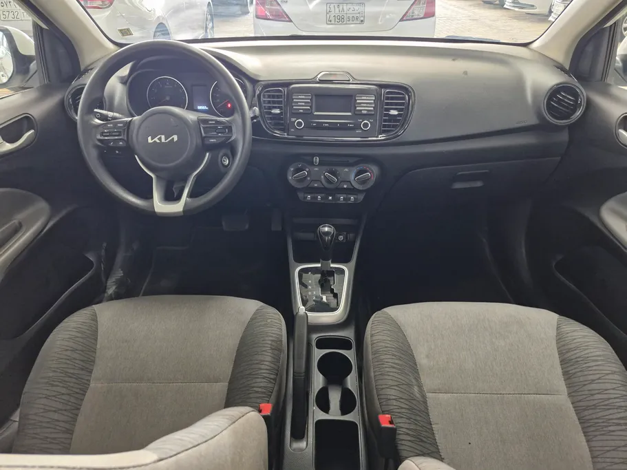 2024 Kia Pegas GL 