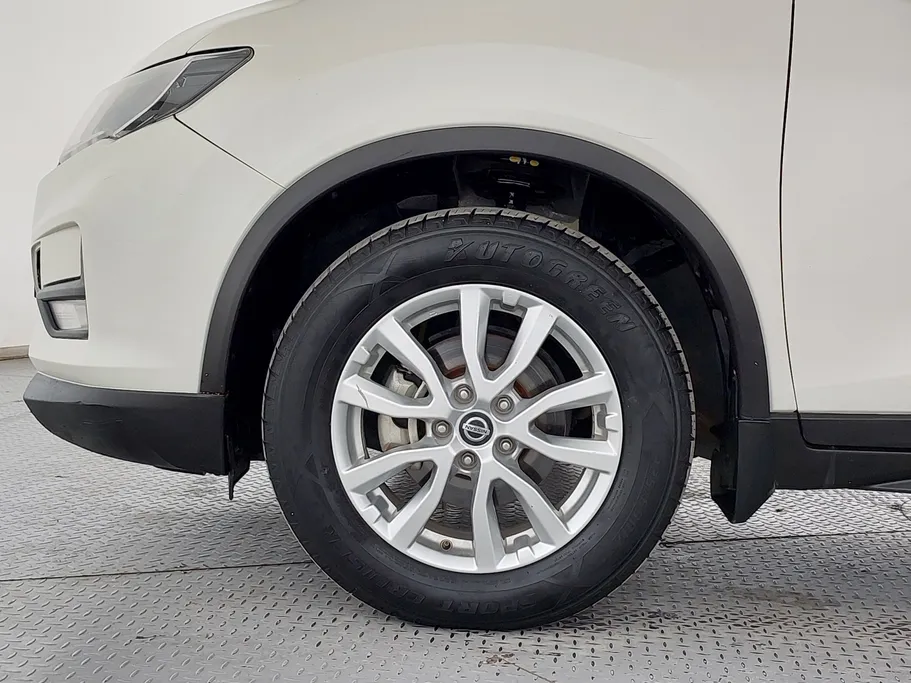 2022 نيسان Xtrail S 5 Seats 