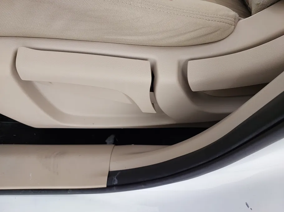 2022 نيسان Xtrail S 5 Seats 