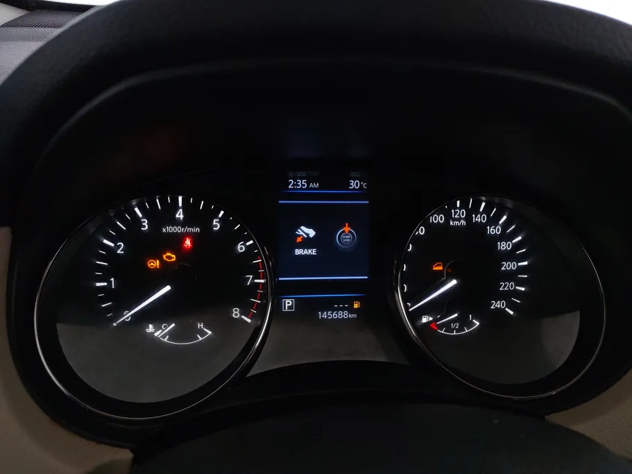 2022 نيسان Xtrail S 5 Seats 