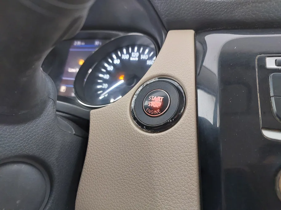 2022 نيسان Xtrail S 5 Seats 