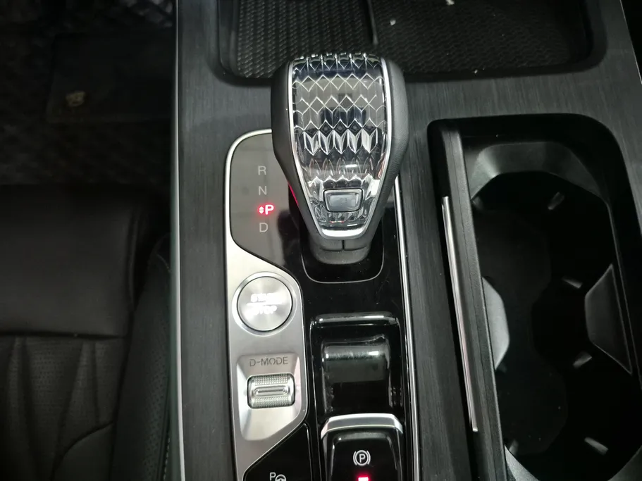 2024 GAC GS8 GT 
