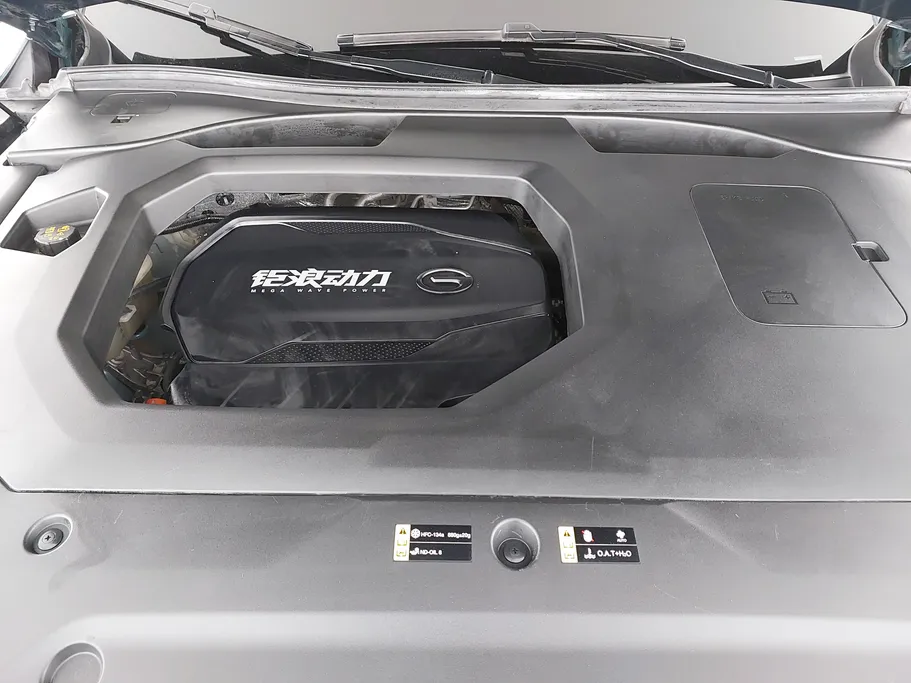 2024 GAC GS8 GT 