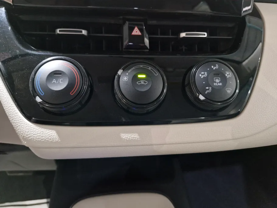 2024 Toyota Corolla XLI 
