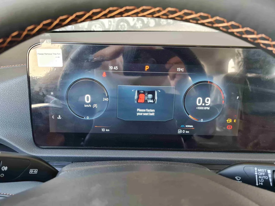 فورد تريتوري تيتانيوم 2026 