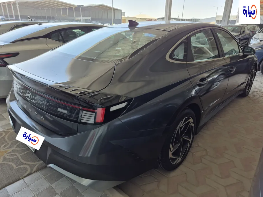 هيونداي سوناتا سمارت 2025 