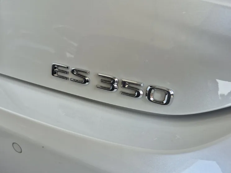 لكزس ES 350 2023 