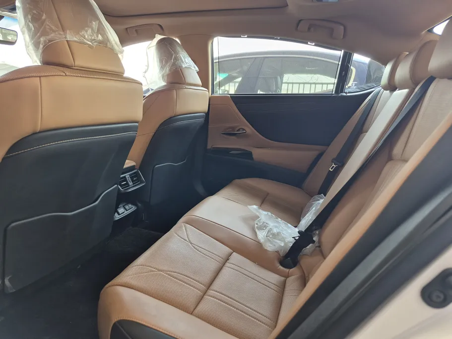 لكزس ES 350 2023 