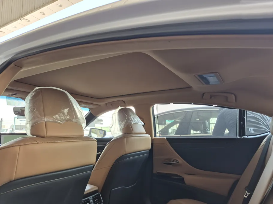 لكزس ES 350 2023 