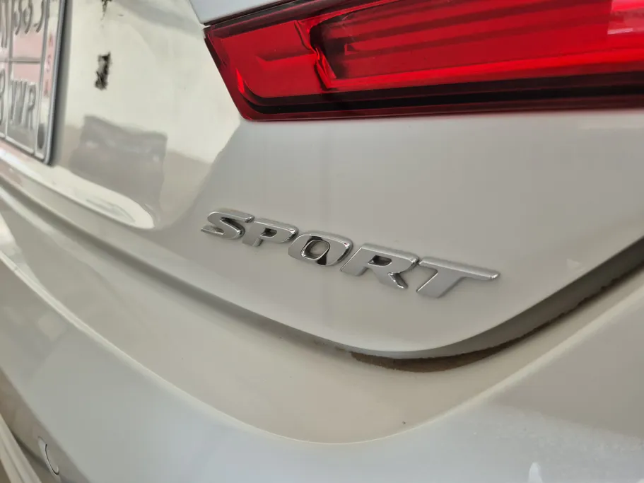 2022 Honda Accord LX Sport 