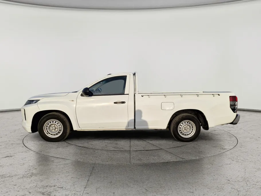 2021 Mitsubishi L200 SC 4x2 