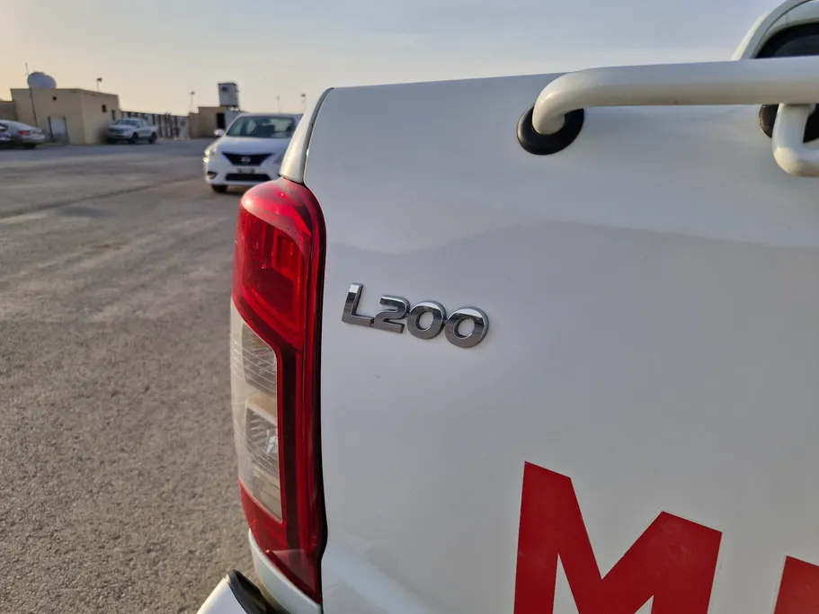 2021 Mitsubishi L200 SC 4x2 
