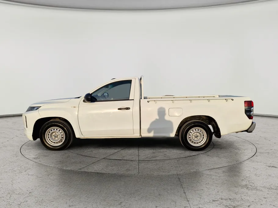 2021 Mitsubishi L200 SC 4x2 