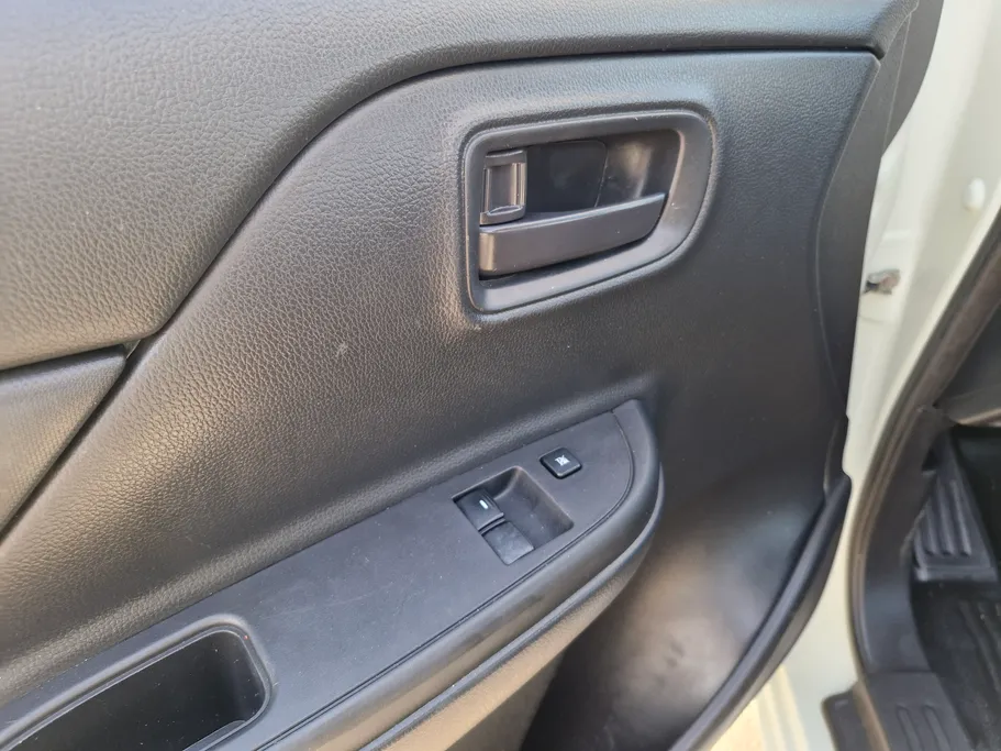 2021 Mitsubishi L200 SC 4x2 