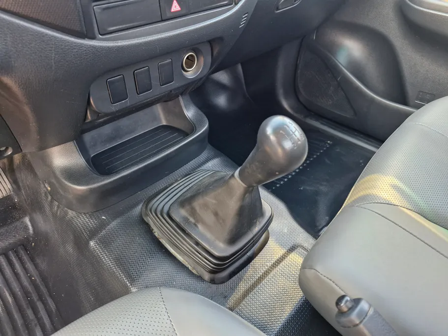 2021 Mitsubishi L200 SC 4x2 