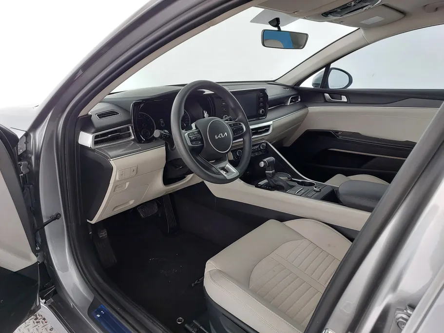 2023 Kia K5 LX2 