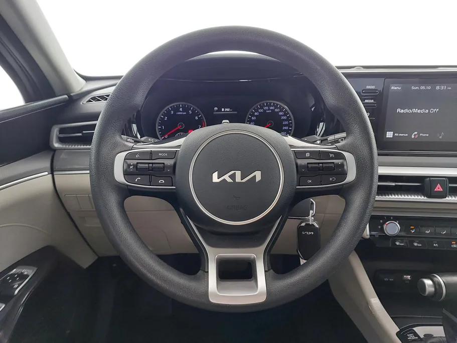 2023 Kia K5 LX2 