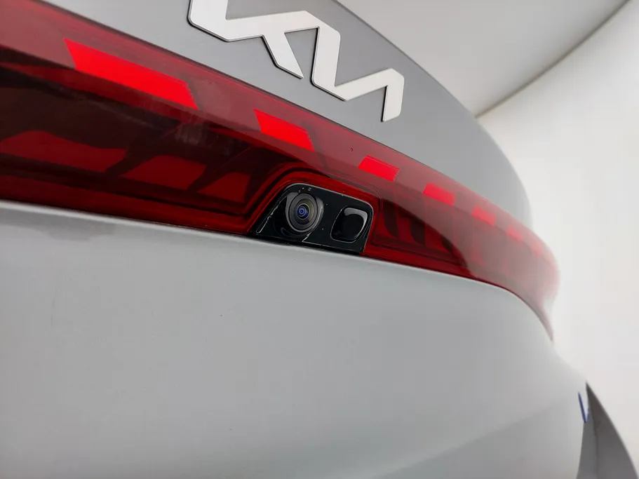 2023 Kia K5 LX2 