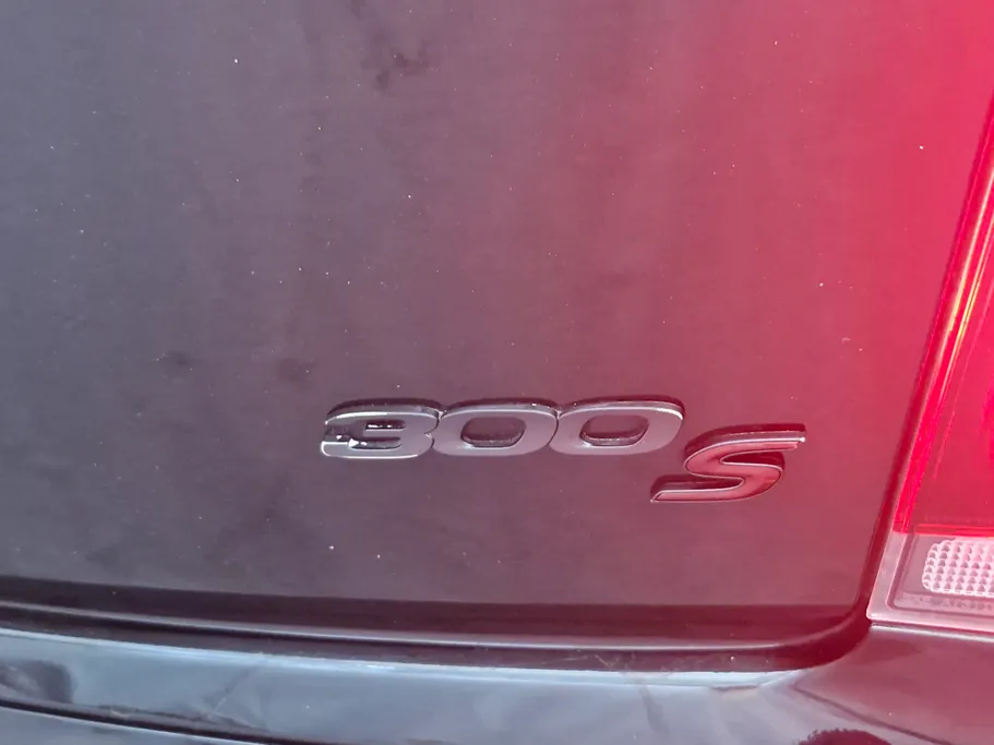 كرايسلر 300 S 2022 