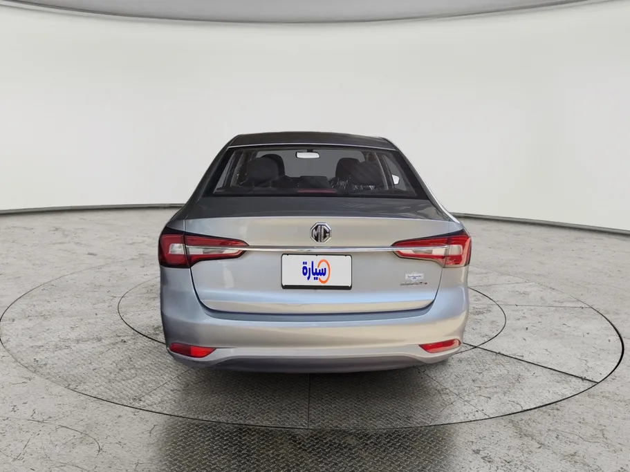 2022 MG 5 STD 