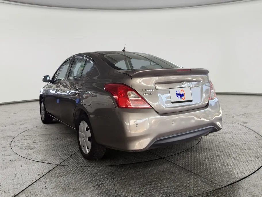 2021 Nissan Sunny Classic 